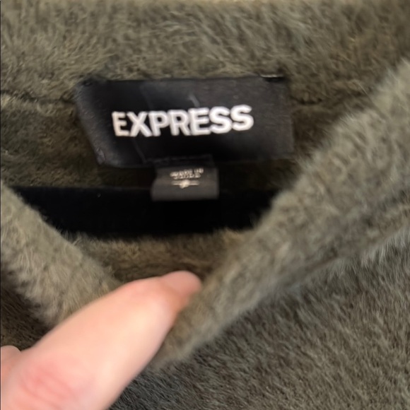 Express Green Sweater with Soft Texture - Picture 2 of 3